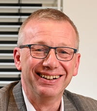 Adam Stephens headshot