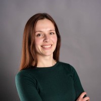 Headshot of Harriet Hole